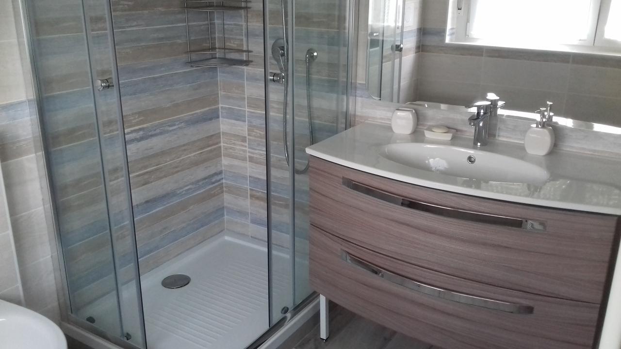 Bed and Breakfast Da Rosemarie Levico Terme Exterior foto